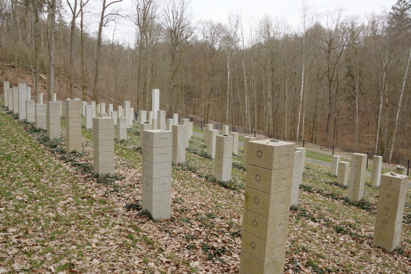 Neugestalteter Friedhof „Am Baderberg“, 2022. Foto: Katharina Brand