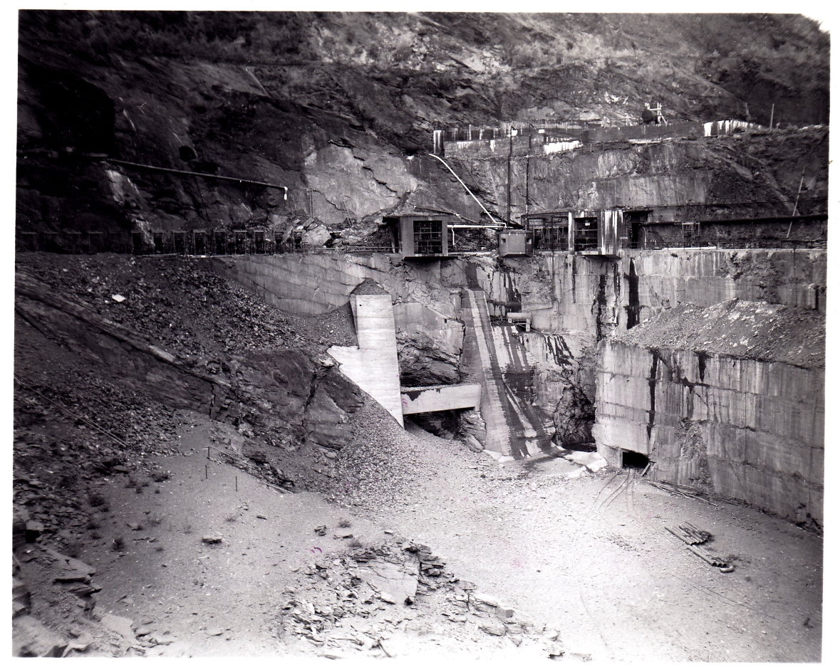 Detailaufnahme der Vorrichtungen für den Test der Raketentriebwerke, 22. Juni 1945. Foto: Kozak (3908th Signal Service Battalion)