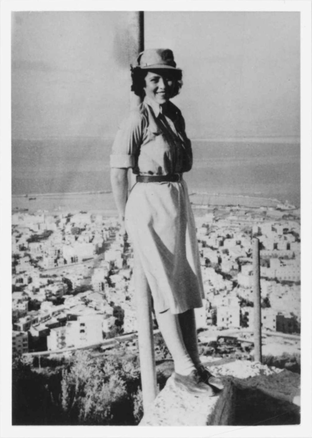 Rachel Grünebaum als Soldatin in Haifa, 1948