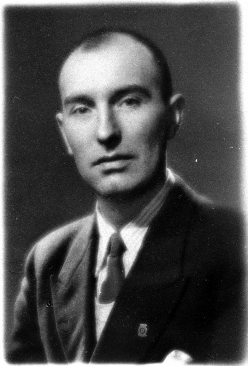 Michel van Ausloos, Mitte 1945