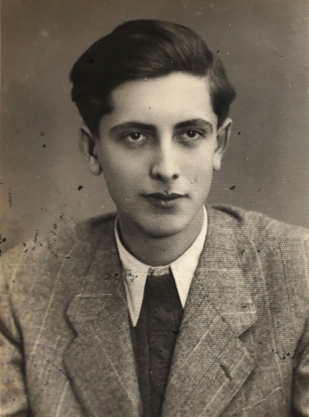 István Katona, um 1944