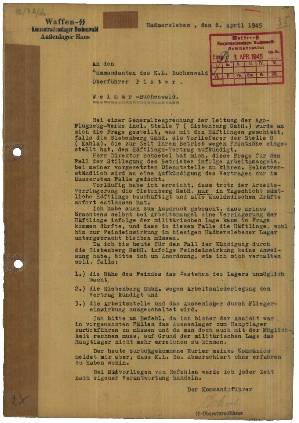 Schreiben des Kommandoführers Schoeler an den Buchenwalder Lagerkommandanten, 6. April 1945. Er fragte, was mit den Häftlingen geschehen sollte. Nachdem er kurz darauf den Befehl erhalten hatte, die Häftlinge in Richtung Leitmeritz (Litoměřice) zu bringen, begann die Räumung des Lagers.