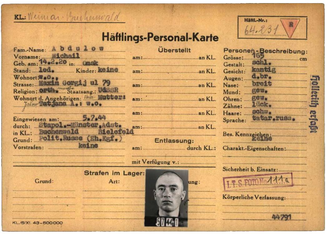 Häftlingspersonalkarte des KZ Buchenwald für den politischen Häftling Michail Abdulow aus Omsk in Russland. Die Gestapo Münster wies den ehemaligen sowjetischen Kriegsgefangenen im Juli 1944 nach Buchenwald ein. Seit August 1944 musste er für die Siebel-Werke in Halle arbeiten. Sein Verbleib ist nicht bekannt. 
