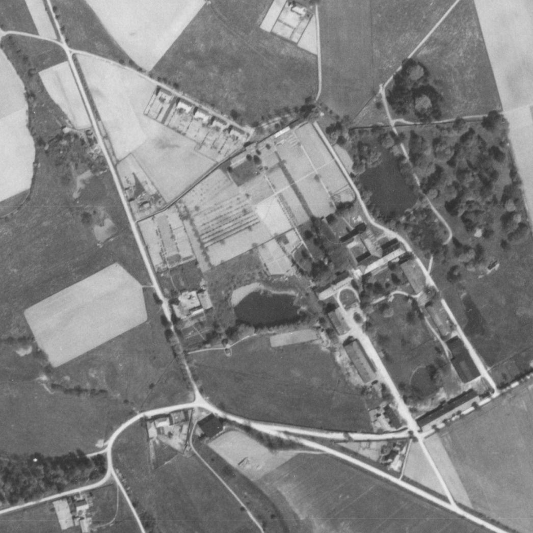 Die Klosteranlage Hardehausen. Vergrößerter Ausschnitt der Aufnahme der alliierten Luftaufklärung, 13. Mai 1944