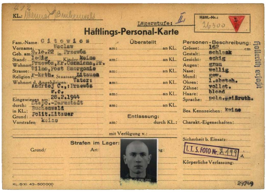 Häftlingspersonalkarte des KZ Buchenwald für Wasilij (hier fälschlich Waclaw) Citowicz aus Litauen, 1944. Der 22-Jährige war zuvor Zwangsarbeiter bei den Opelwerken in Rüsselsheim gewesen und wurde im Februar 1944 aus unbekannten Gründen in das KZ Buchenwald eingewiesen. Er gehörte zu den ersten Häftlingen in Wansleben, wo er bis zur Räumung blieb. Ob er überlebte, ist nicht bekannt.
